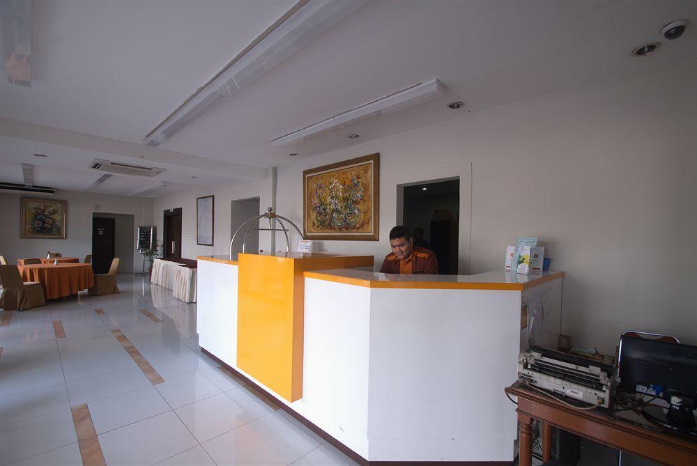 Sofyan Hotel Soepomo Jakarta Ngoại thất bức ảnh