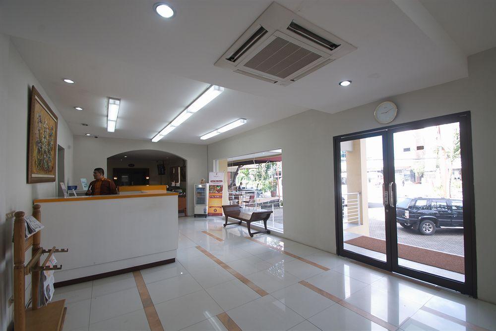 Sofyan Hotel Soepomo Jakarta Ngoại thất bức ảnh