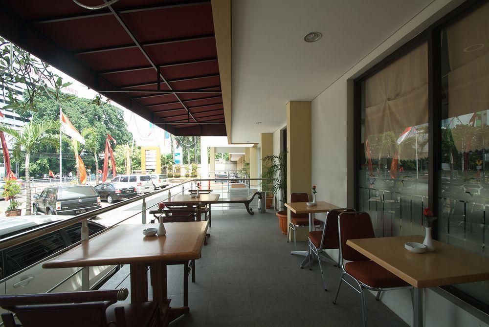 Sofyan Hotel Soepomo Jakarta Ngoại thất bức ảnh