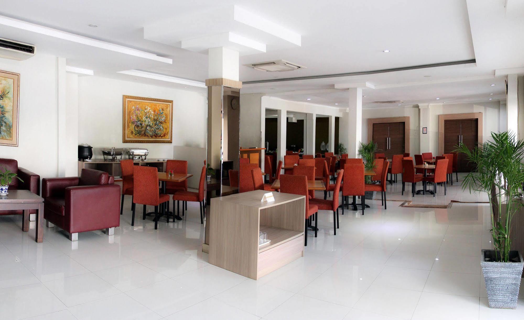 Sofyan Hotel Soepomo Jakarta Ngoại thất bức ảnh