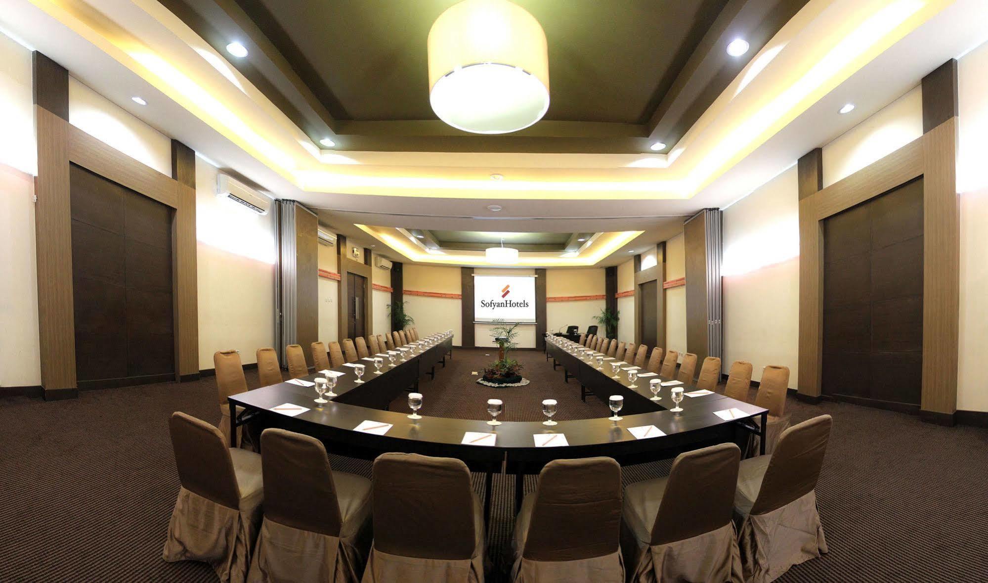 Sofyan Hotel Soepomo Jakarta Ngoại thất bức ảnh