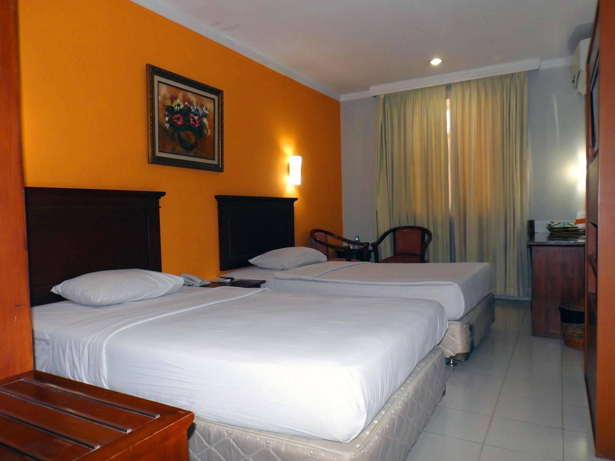 Sofyan Hotel Soepomo Jakarta Ngoại thất bức ảnh