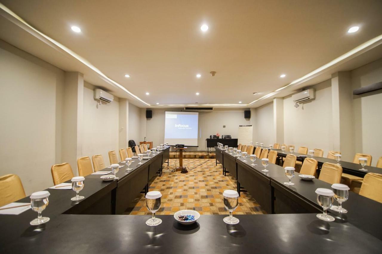 Sofyan Hotel Soepomo Jakarta Ngoại thất bức ảnh